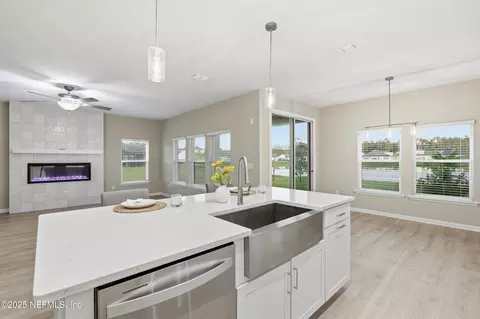 Kitchen - 29 Stargaze Ln, Saint Augustine, FL 32095 photo 4 of 4