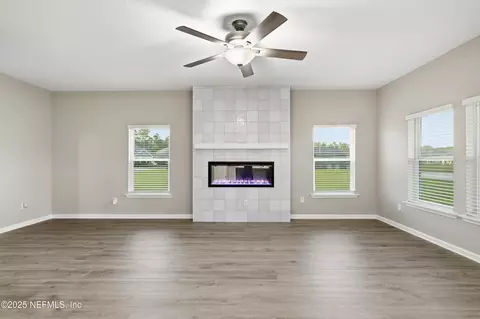 Living - 29 Stargaze Ln, Saint Augustine, FL 32095 photo 3 of 4