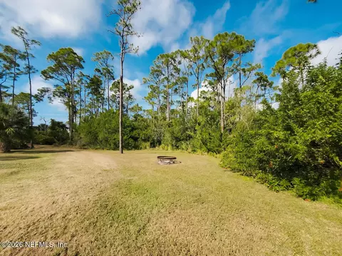 Exterior - 18 Riverfront Dr, Venice, FL 34293 photo 12 of 12
