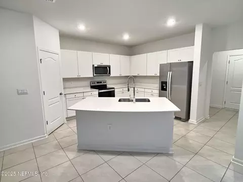 Kitchen - 44 Sunnyvale St, Saint Augustine, FL 32095 photo 1 of 4