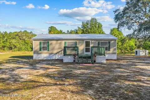 316 Sheila Ave, Interlachen, FL 32148