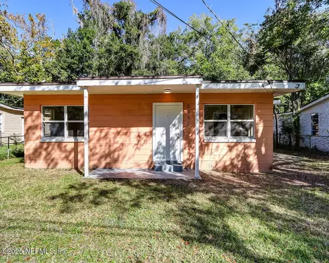 3335 Dignan St, Jacksonville, FL 32254