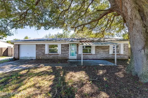 102 Dolphin Blvd E, Ponte Vedra Beach, FL 32082