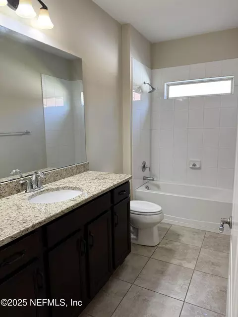 Bath - 236 Spring Creek Way, Saint Augustine, FL 32095 photo 4 of 4