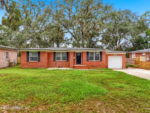 806 Bordeau Ave W, Jacksonville, FL 32211