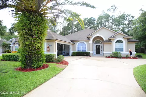 9108 Timberlin Lake Rd, Jacksonville, FL 32256