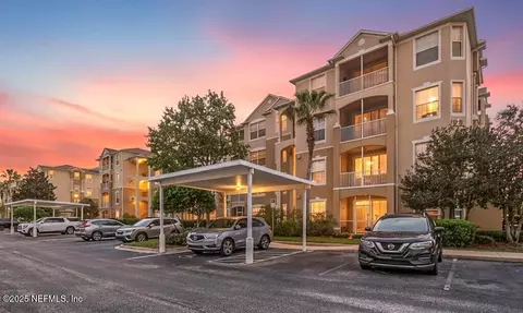 7801 Point Meadows Dr #4408, Jacksonville, FL 32256