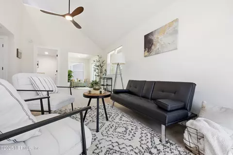 172 Del Prado Dr, Ponte Vedra Beach, FL 32082