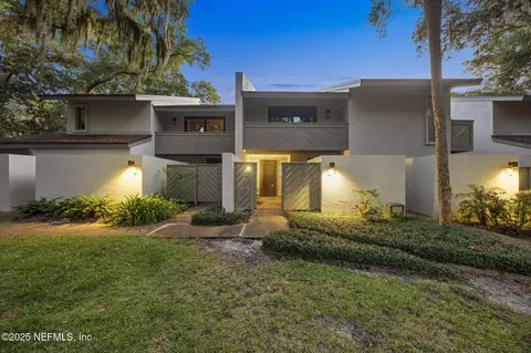 3012 Sea Marsh Rd, Fernandina Beach, FL 32034