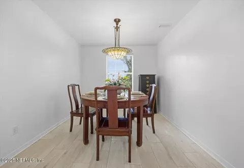 Dining - 101 Ocean Hollow Ln, Saint Augustine, FL 32084 photo 2 of 2