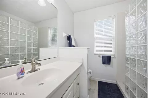 Bath - 101 Ocean Hollow Ln, Saint Augustine, FL 32084 photo 2 of 2