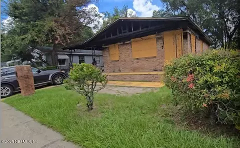2033 W 13th St, Jacksonville, FL 32209