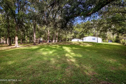 231 Knight Boxx Rd, Middleburg, FL 32068