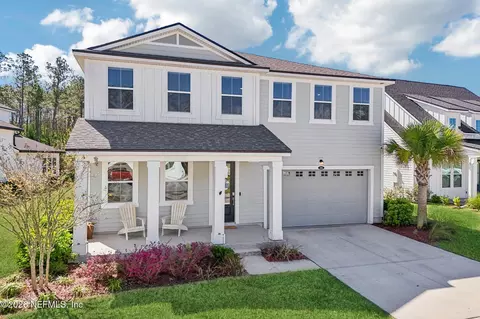 266 Sawgrass Dr, Yulee, FL 32097