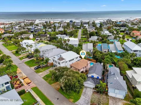 2705 Madrid St, Jacksonville Beach, FL 32250