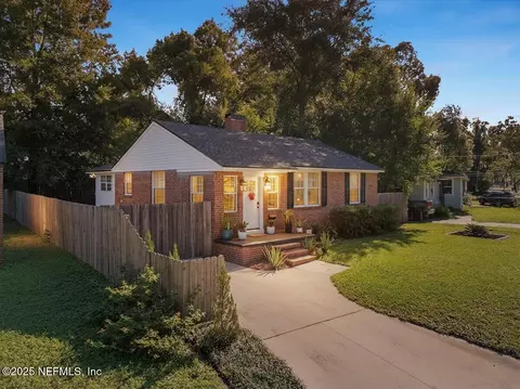1037 S Fairwood Ln, Jacksonville, FL 32205