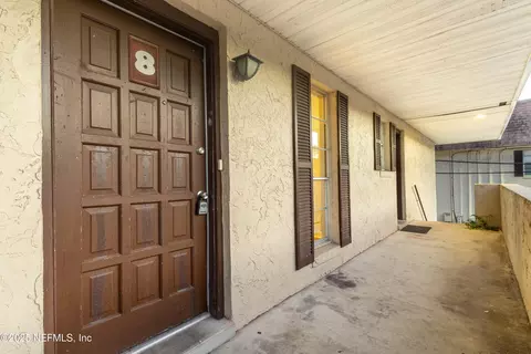 1713 El Camino Rd #8, Jacksonville, FL 32216