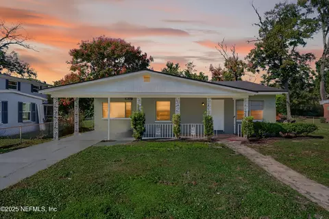 5822 Begonia Rd, Jacksonville, FL 32209