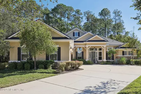 1113 Dandridge Ln E, Jacksonville, FL 32259