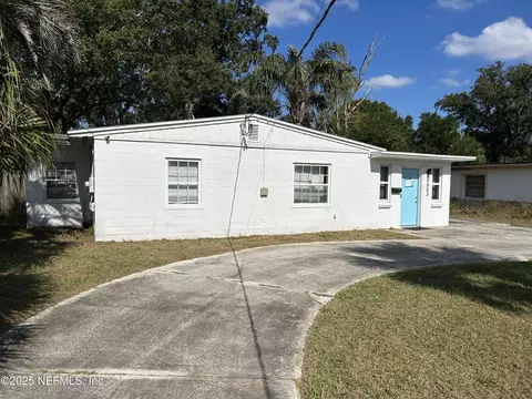 9803 Buncome Rd, Jacksonville, FL 32246