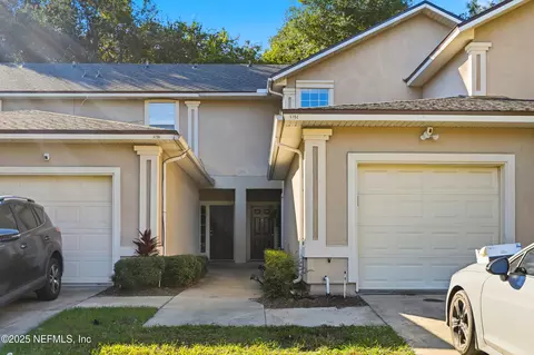 4794 Playpen Dr, Jacksonville, FL 32210