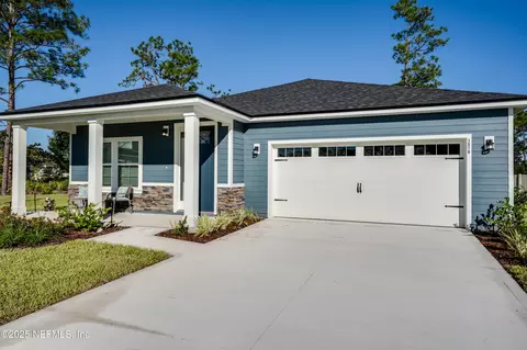 15704 Northside Dr E, Jacksonville, FL 32218