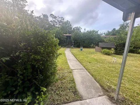6481 Aline Rd, Jacksonville, FL 32244