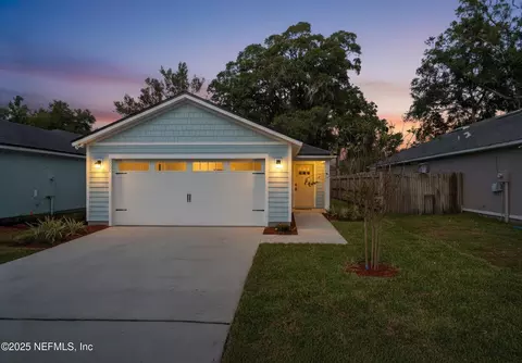 8517 Dandy Ave, Jacksonville, FL 32211