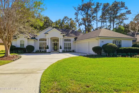 305 W Woodhaven Dr, Ponte Vedra Beach, FL 32082
