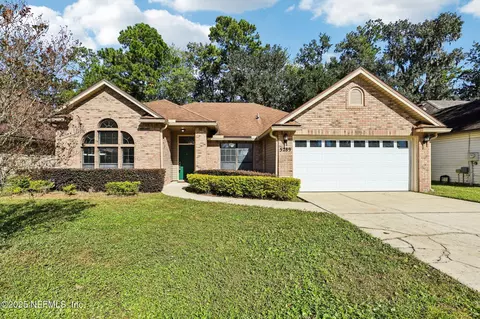 5289 Oxford Crest Dr, Jacksonville, FL 32258