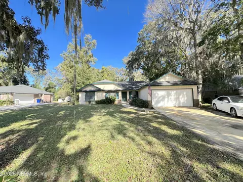 15225 Landmark Cir N, Jacksonville, FL 32226