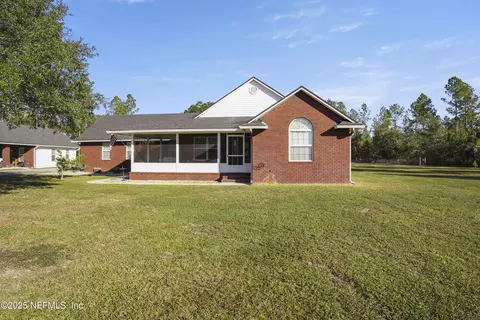 11485 Peacock Creek Rd, Glen Saint Mary, FL 32040