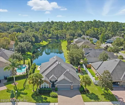 11736 Paddock Gates Dr, Jacksonville, FL 32223