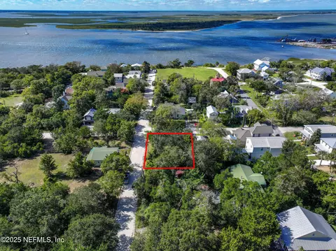903 Someruelus St, Fernandina Beach, FL 32034