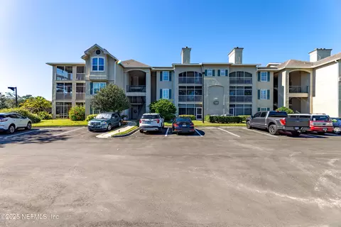 400 Sandiron Cir #411, Ponte Vedra Beach, FL 32082