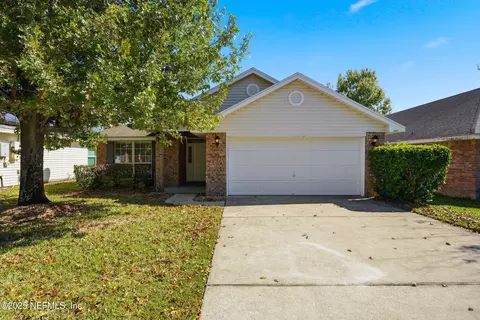 1849 Creekview Dr, Green Cove Springs, FL 32043