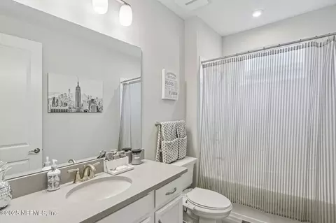 Bath - 576 Marquesa Cir, Saint Johns, FL 32259 photo 5 of 5