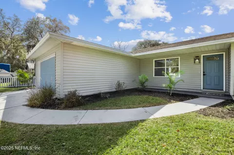 502 Queen Rd, Saint Augustine, FL 32086