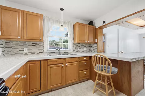 Kitchen - 62 12 Valencia St, Saint Augustine, FL 32084 photo 8 of 10