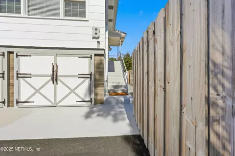 Exterior - 62 12 Valencia St, Saint Augustine, FL 32084 photo 3 of 4
