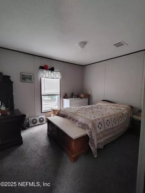 191 Kay St, Interlachen, FL 32148 photo 6