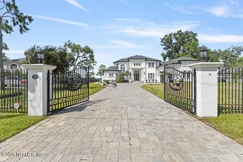 5425 Riverwood Rd N, Saint Augustine, FL 32092