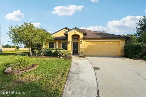 13186 Tom Morris Dr, Jacksonville, FL 32224