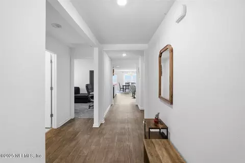 Entry Way - 137 Tordera Ln, Saint Augustine, FL 32084 photo 1 of 3