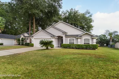 1737 Hidden Forest Ln, Jacksonville, FL 32225