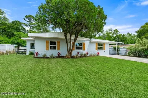 3445 Eve Dr E, Jacksonville, FL 32246