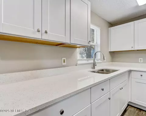 2028 Hartridge St, Jacksonville, FL 32209