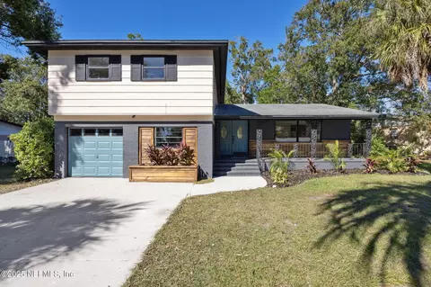 5978 Fury Dr, Jacksonville, FL 32244