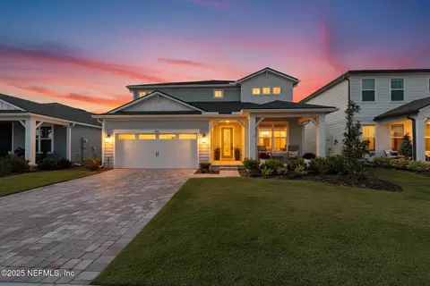 442 Hawthorn Park Cir, Yulee, FL 32097