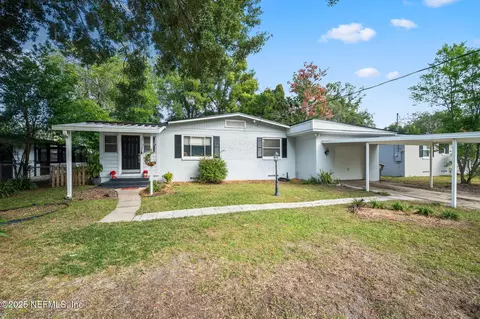 5749 Cedar Park Ln, Jacksonville, FL 32210